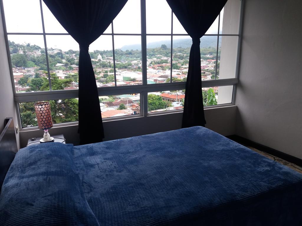 El Balcon De Ataco Hotel กอนเซ็ปซิอ็อน เด อาตาโก ภายนอก รูปภาพ