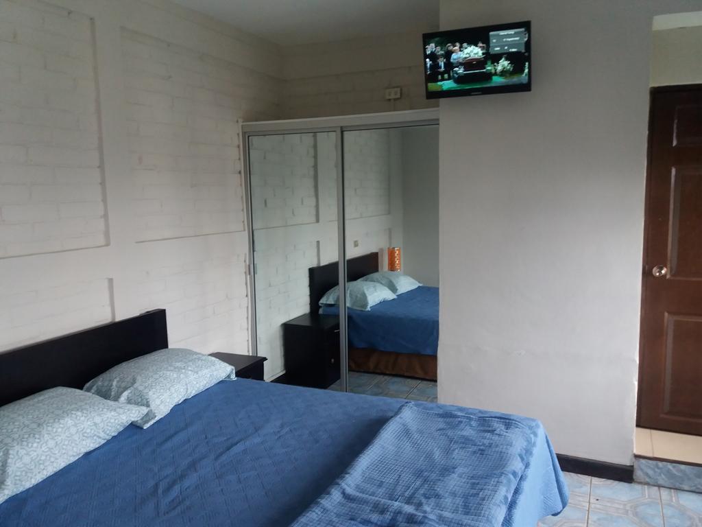 El Balcon De Ataco Hotel กอนเซ็ปซิอ็อน เด อาตาโก ภายนอก รูปภาพ